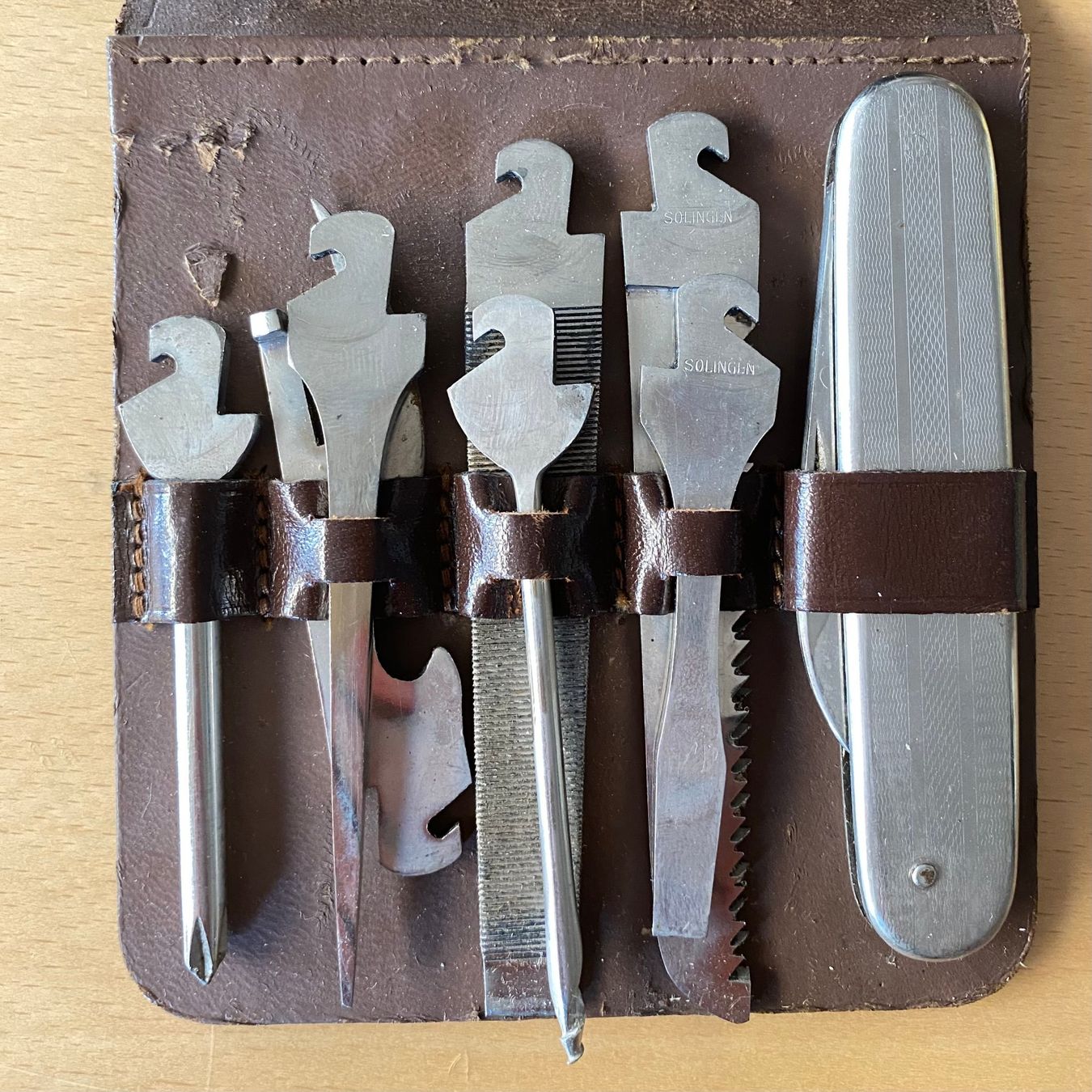 Coltelli tascabile: Solinger Taschenmesser Set im Etui Leder Vintage – Usato da Winterthur venduto da Pedebe