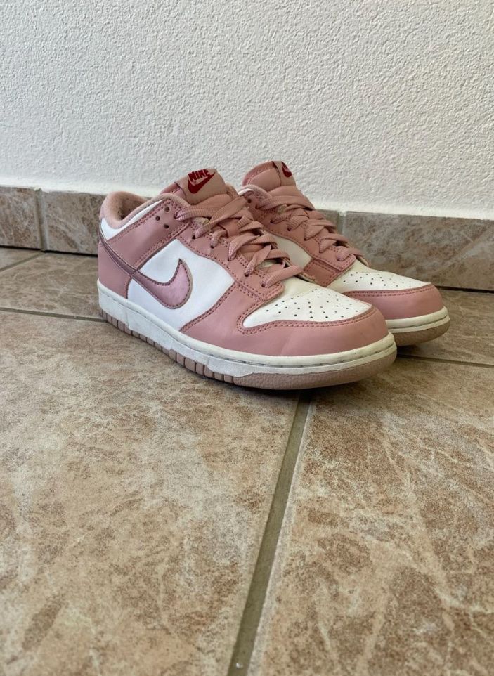 Nike Chaussures hommes: Nike Dunks – D'occasion à Willisau par lar_k5nf