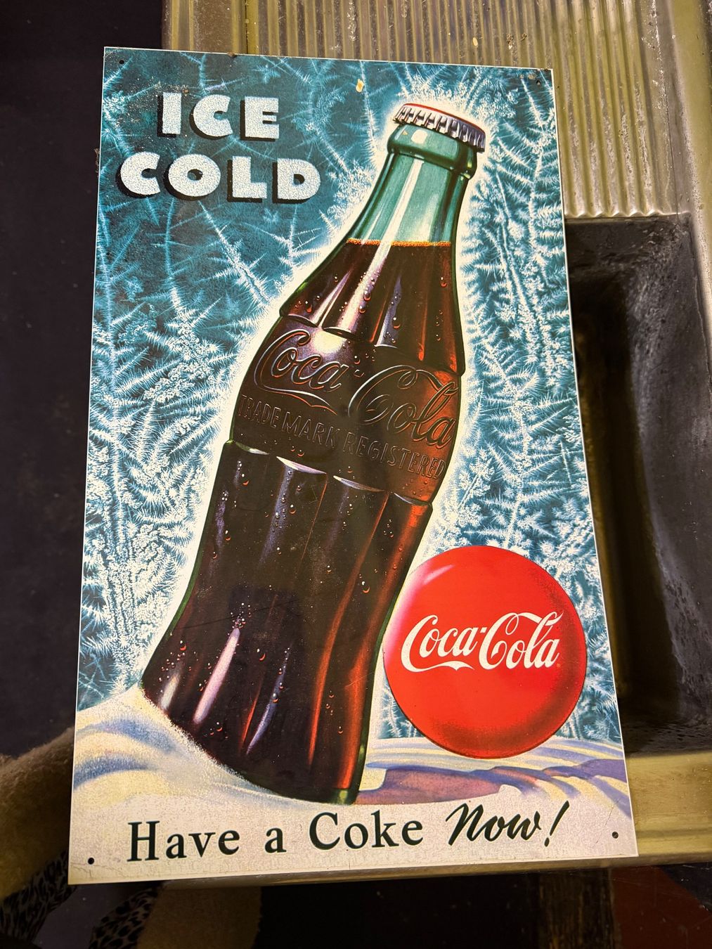 Coca-Cola Insegne: Coca-Cola Werbeschild, Vintage Blechschild "Ice Cold" – Usato da Hergiswil NW venduto da bar_55lf