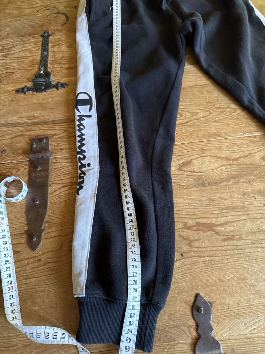 Champion Pantaloni: Champion Turnhose Gr. S – Usato da Mauren venduto da ducducturi 3