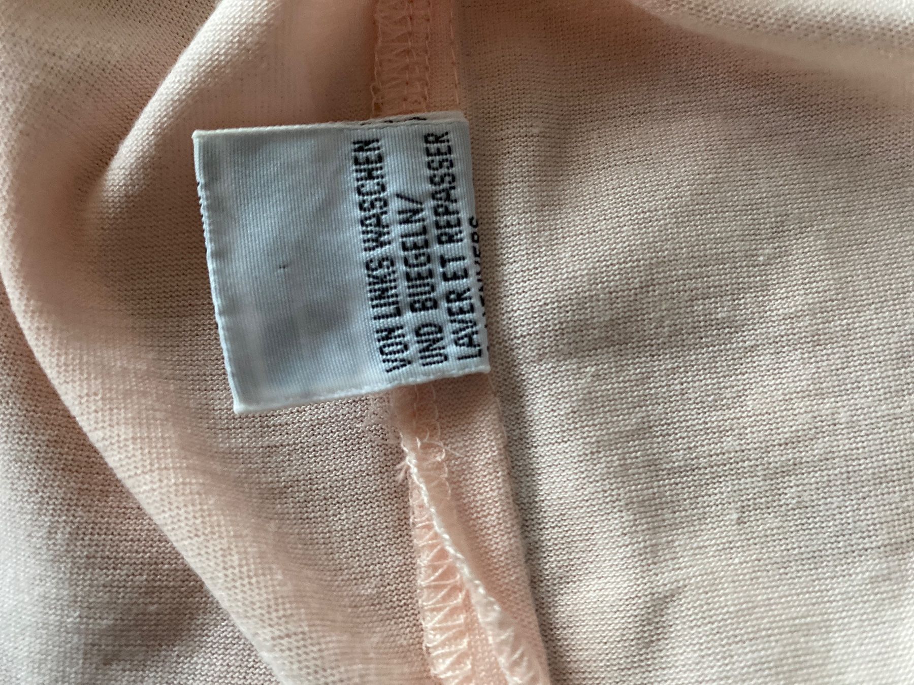 Valentino T-shirt: T-Shirt – Nuovo (secondo la descrizione) da Bülach venduto da Jackybabue 4