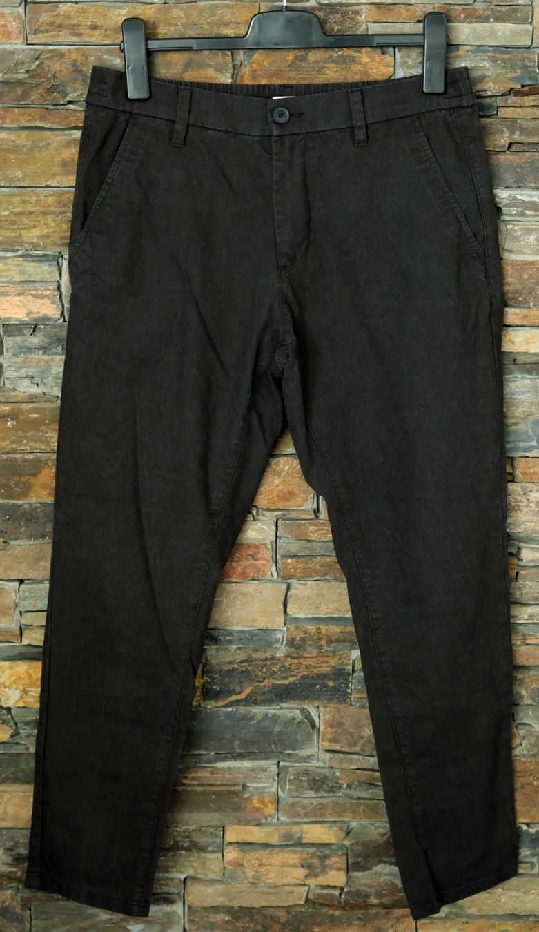 Esprit Pantaloni: Hose Herren ESPRIT 31/32 Realxed Slim – Nuovo (secondo la descrizione) da Wohlen AG venduto da Exitburn