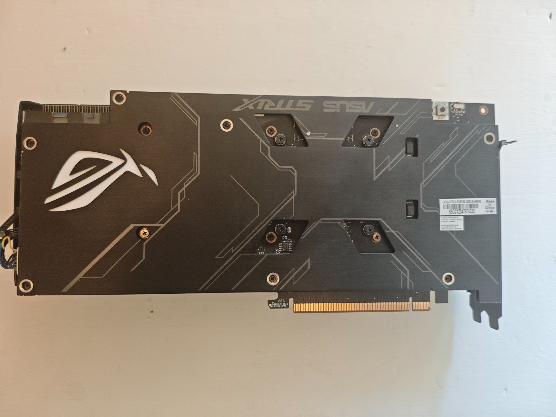 Asus Cartes graphiques: ASUS RX 5700 8 GB – Défectueux à Wallisellen par Kleindai 1