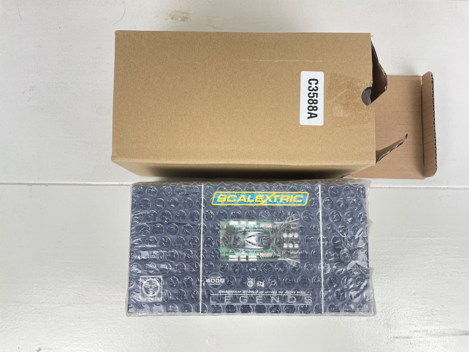 Piste: Scalextric C3588A Brabham BT-26/3 - UNOPENED BOX! – Nuovo (secondo la descrizione) da Genthod venduto da lightyear63 1