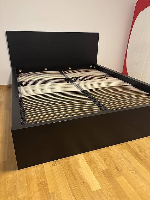 Ikea Letti: IKEA Malm Bett 160cm x 200cm – Usato da Obergösgen venduto da fab_hwj8 1
