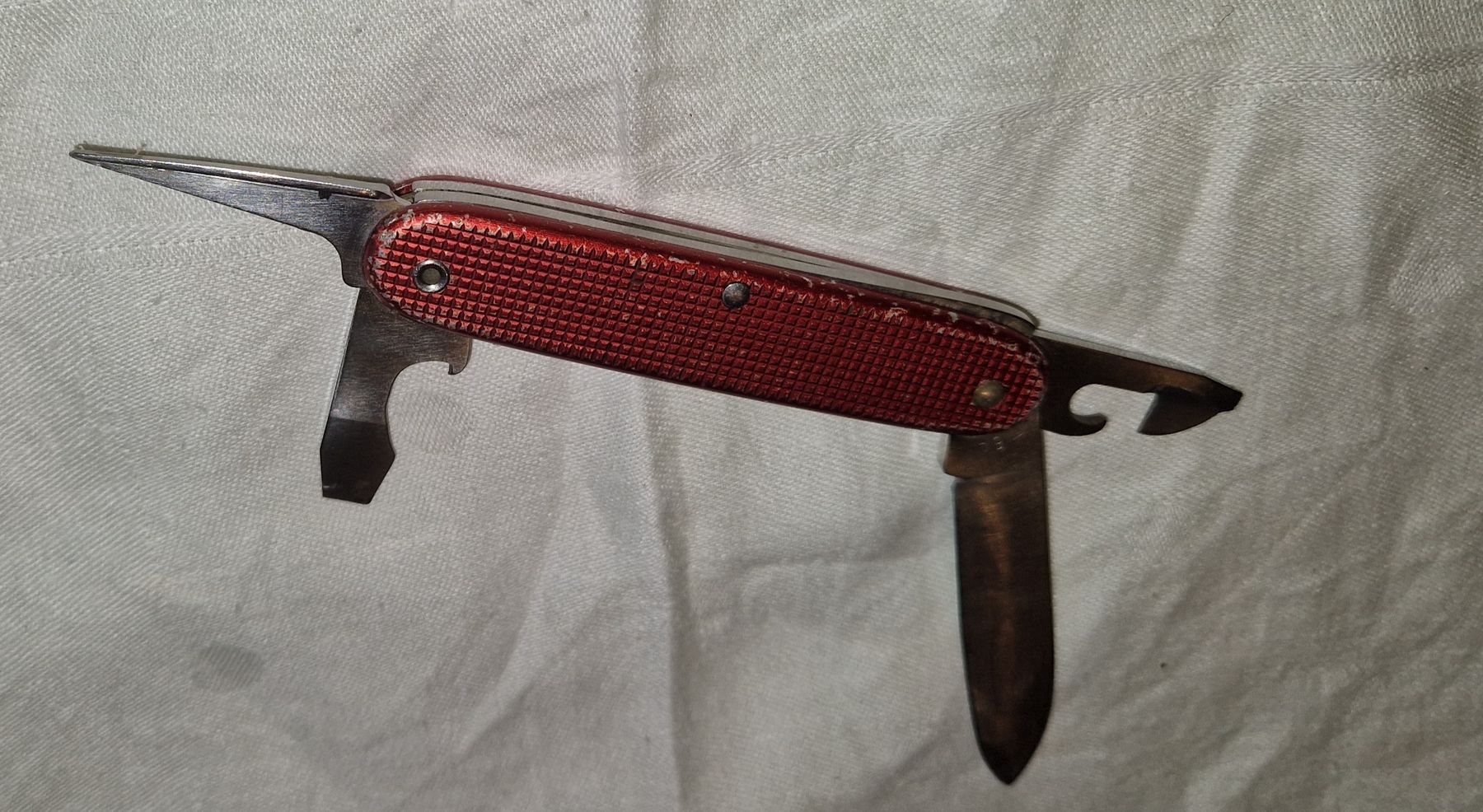 Wenger Taschenmesser: Wenger Delemont rotes Sackmesser.64. – Gebraucht aus Willisau von mar_j55v 1
