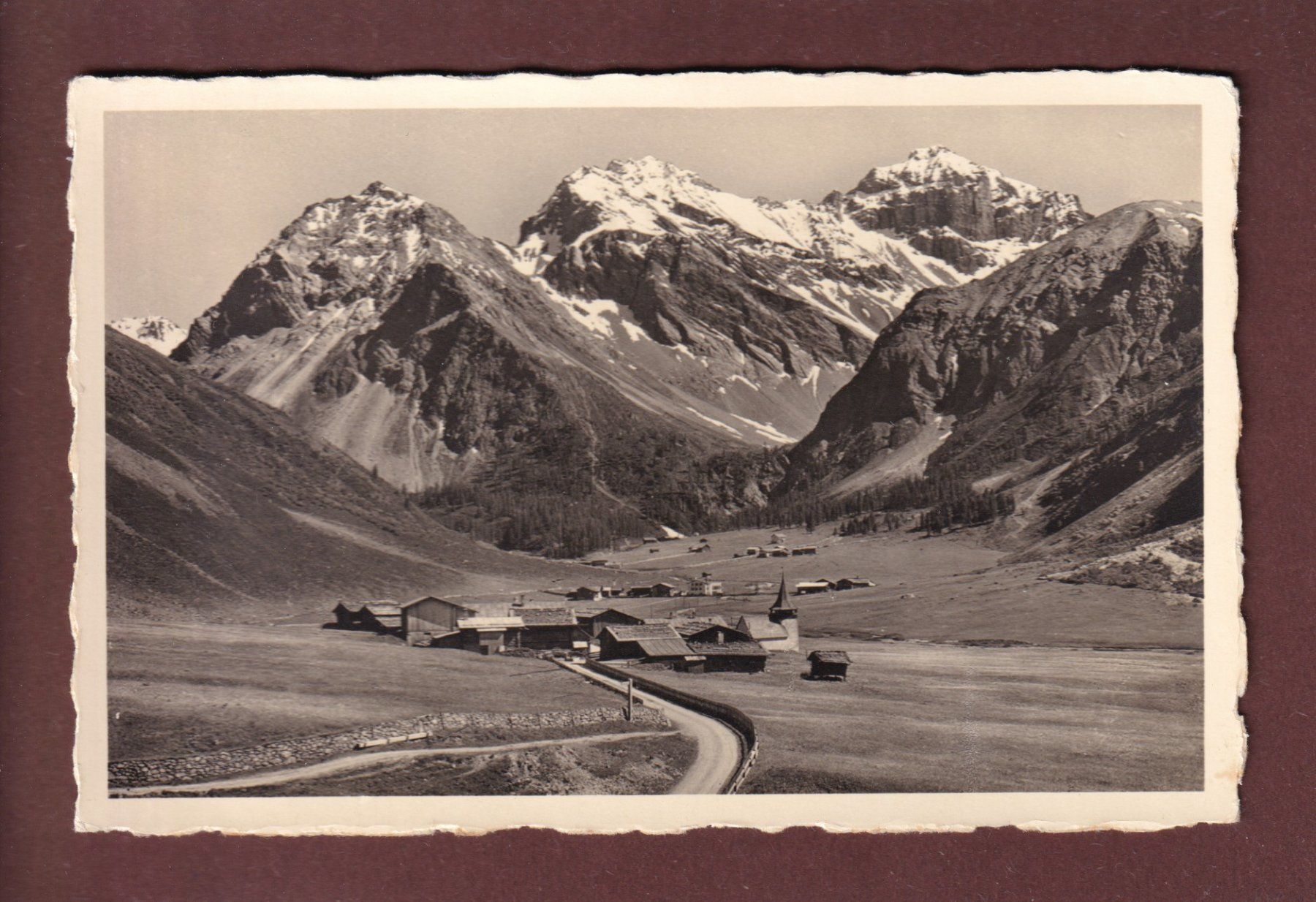 Cartoline postali: SERTIG DÖRFLI bei Davos - 1943 – Usato da Pully venduto da nicecards