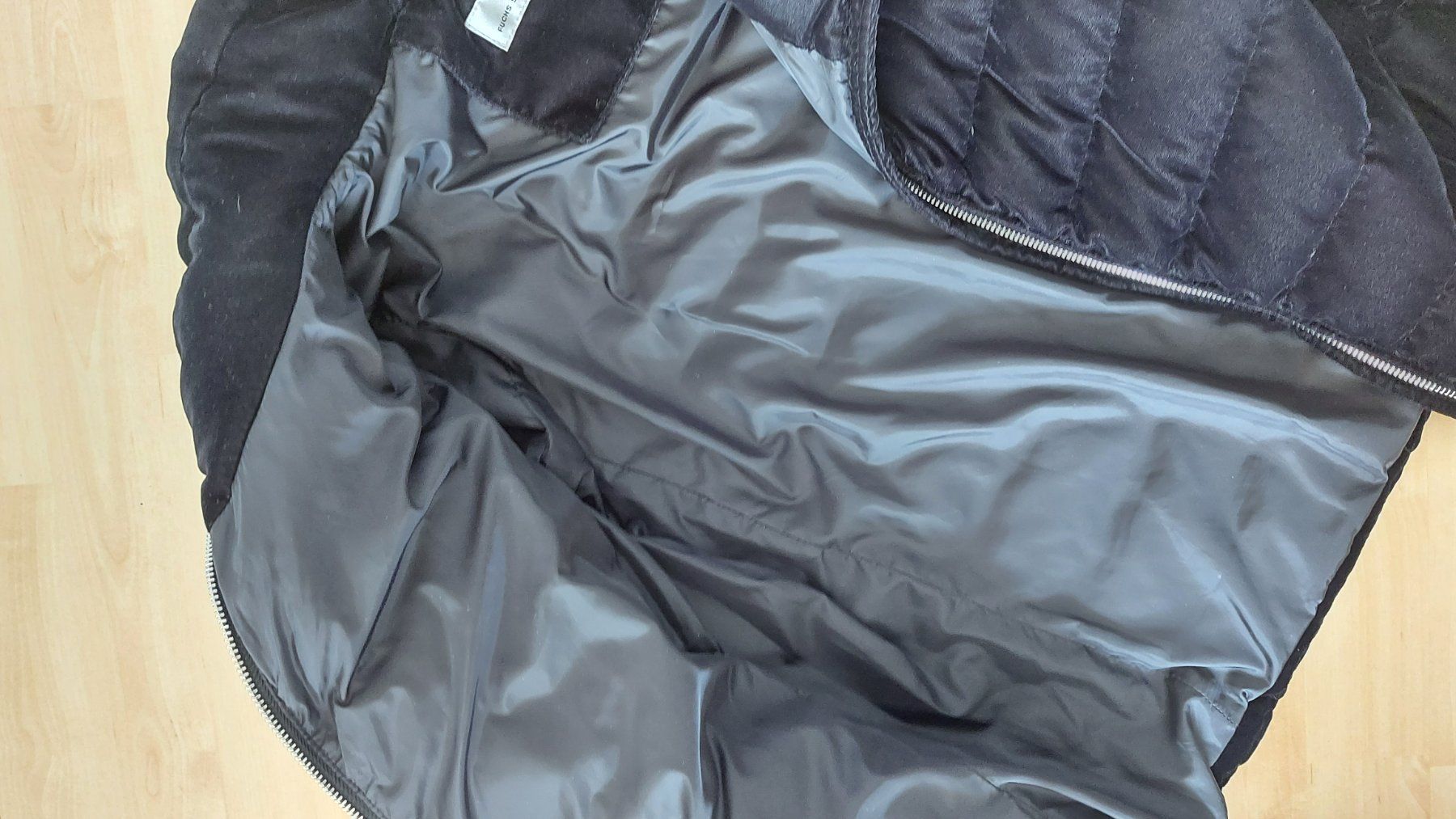 Fuchs Schmitt Jacken: FUCHS SCHMITT Samtjacke Daunen Schwarz – Gebraucht aus langenthal von rundholz7 9