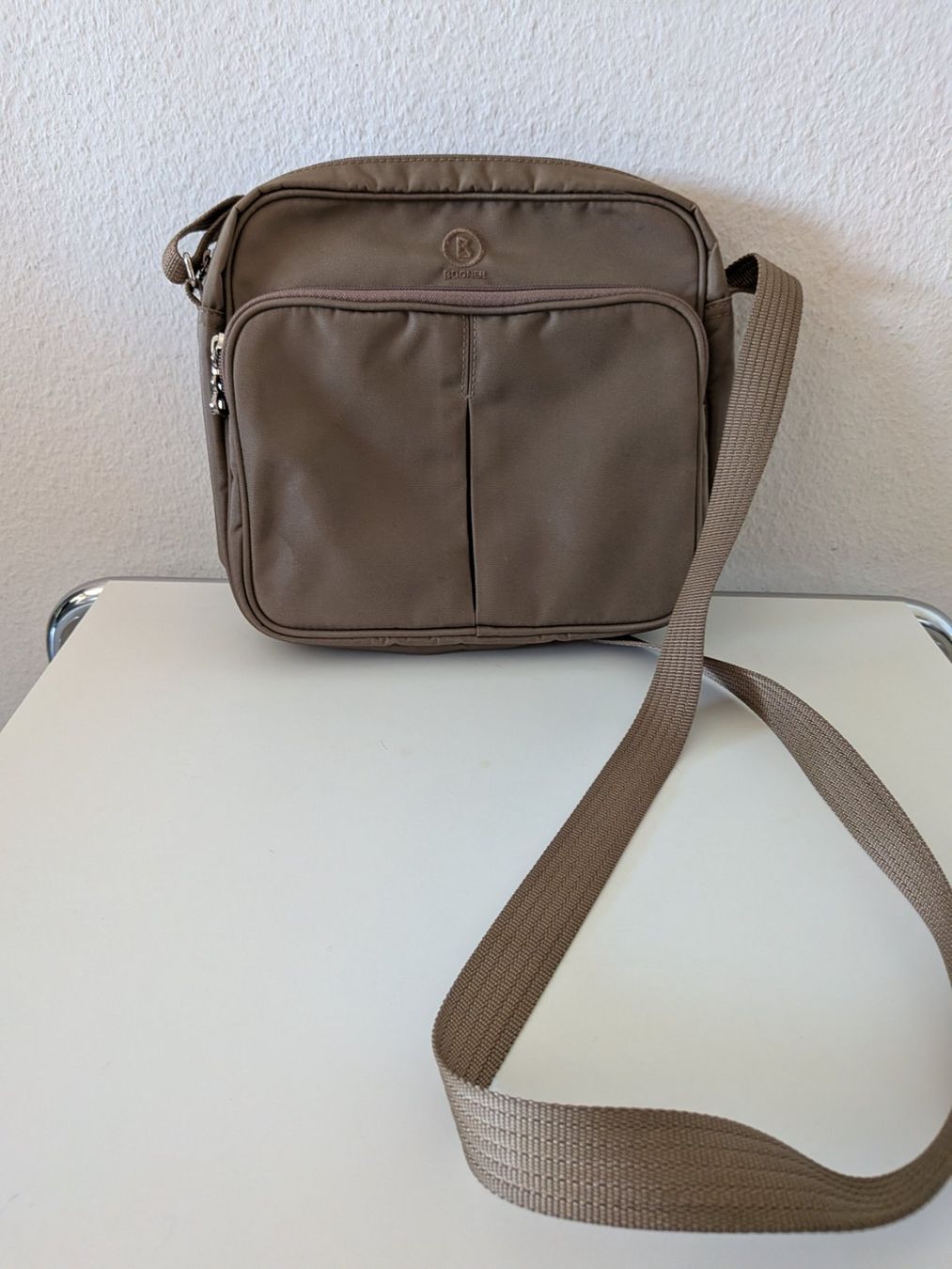 Taschen: Bogner Nylontasche – Gebraucht aus Emmen von magelan