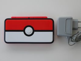 Konsole New Nintendo 2DS XL (3DS) Pokeball Edition