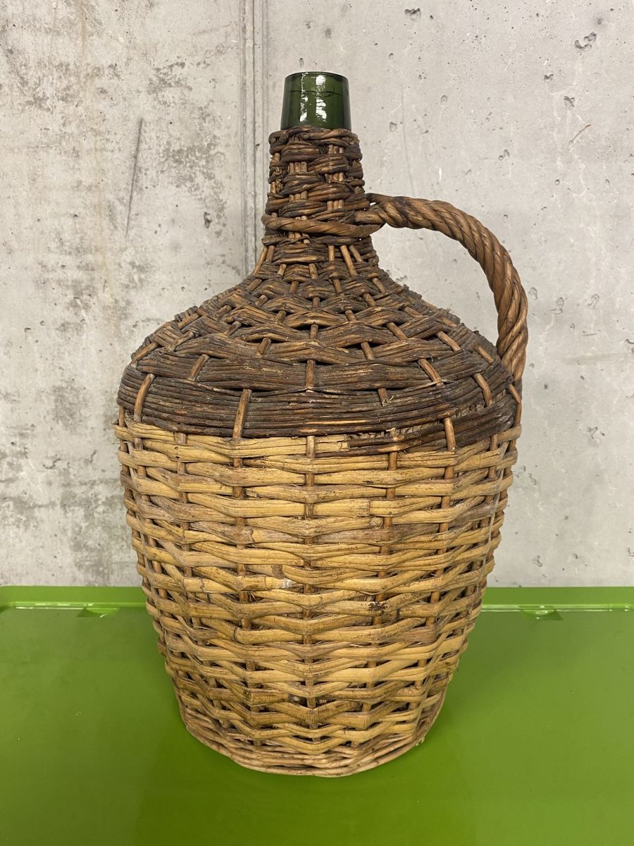 Bouteilles: Korbflasche – D'occasion à Zürich par Entlisberger 2