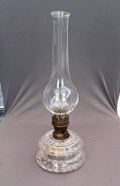 Lampen: Petrollampe, Glas/Messing – Gebraucht aus Lostorf von Nick1258 1
