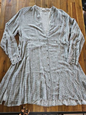 Langarm-Kleid von Nile (Viskose/XL)