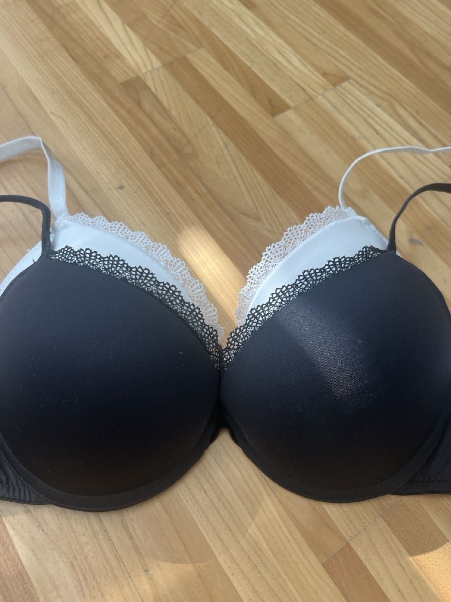 H&M Sonstige Unterwäsche: 2 BH‘s, 70B – Gebraucht aus Uster von teatrix 1