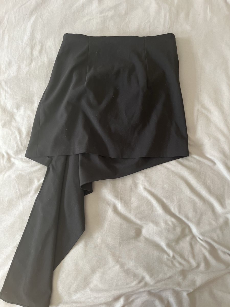 Zara Gonne: Gonna nera Zara  – Nuovo e nell'imballaggio originale da Zürich venduto da jes_8gf5 5