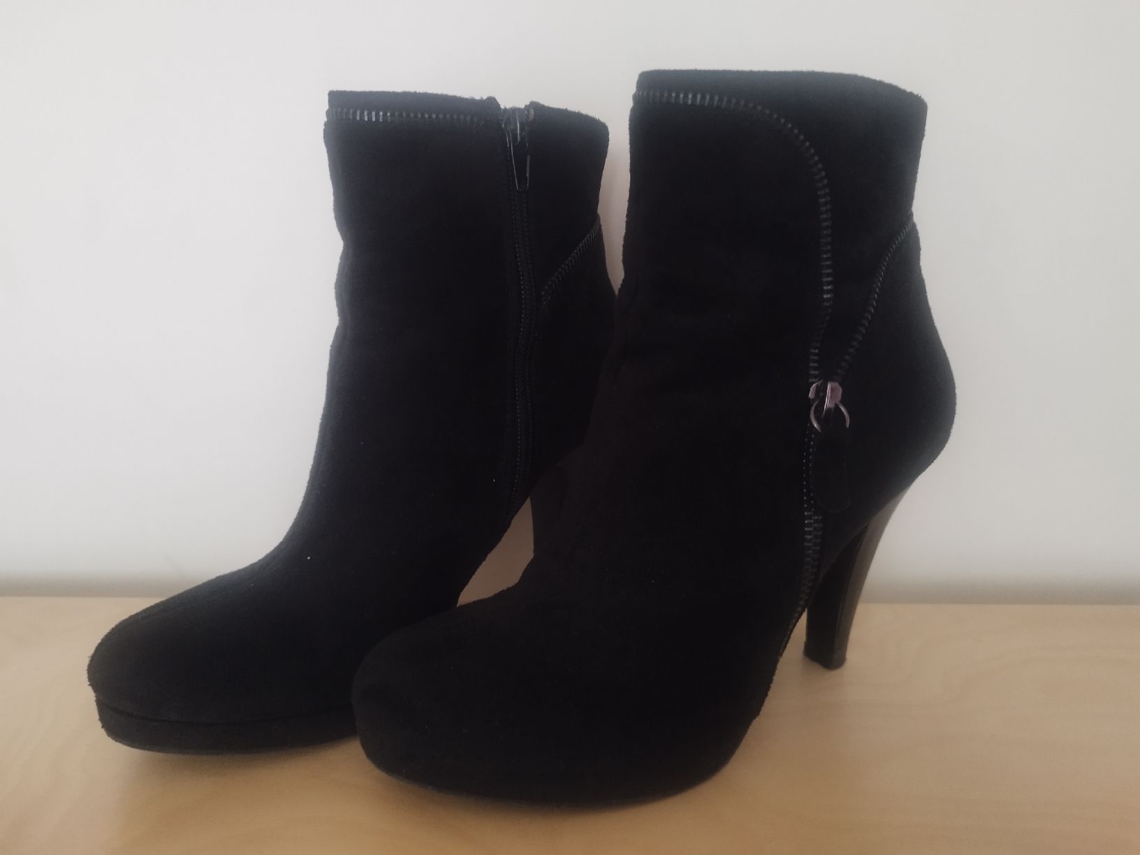 Scarpe da donna: Frauen Stiefel Nr.38 – Usato da Oensingen venduto da mamma86 2