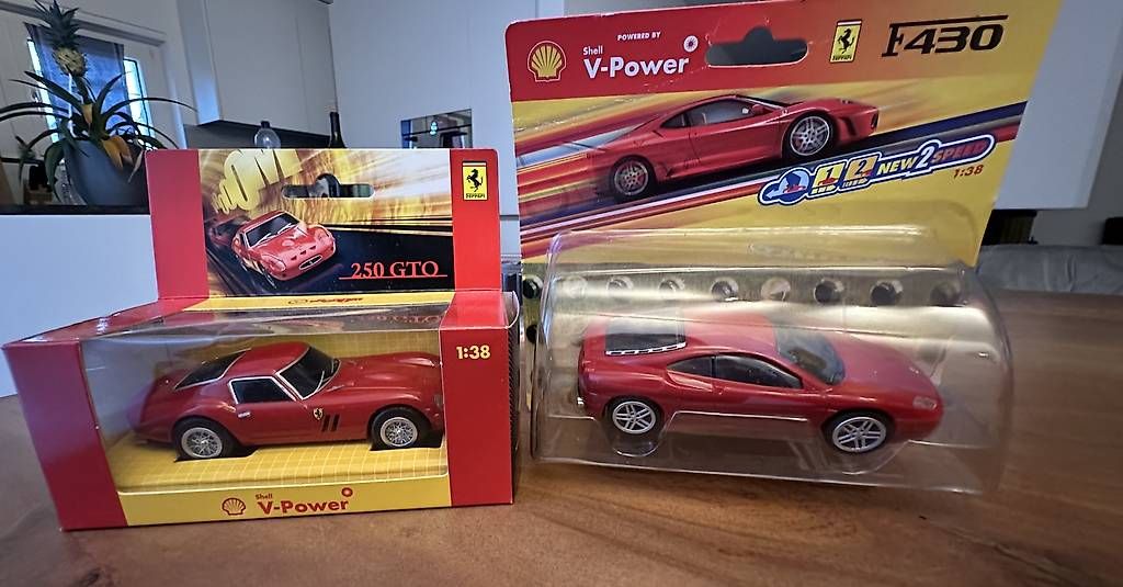 Modellini d'auto: Diverse Ferrari Modelle  – Usato da Aristau venduto da Devilgirl_1327 1
