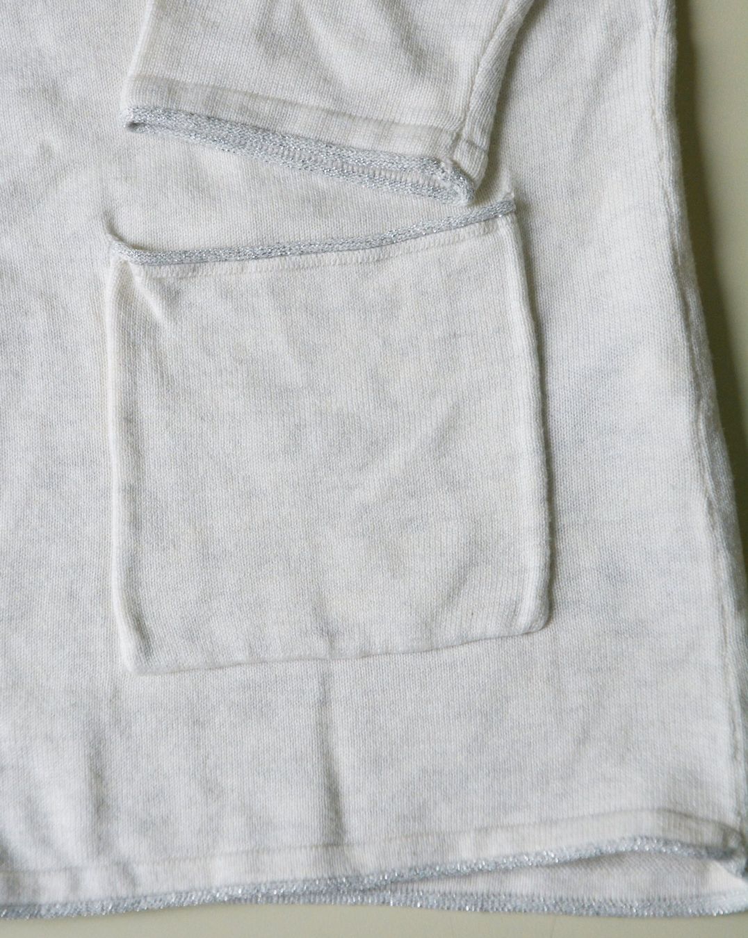 Jacken: offwhite farbig melierte, leichte Strickjacke von s.Oliver – Gebraucht aus Niederhasli von littledrop 2