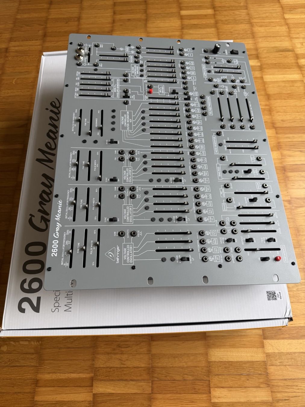 Behringer Instruments de musique: Behringer 2600 Gray Meanie – Neuf (Voir description) à Niederglatt ZH par Bluevortex 2