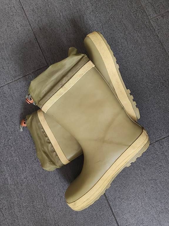 Scarpe per ragazzi: Gummistiefel  Playshoes Gr.33 – Usato da Zürich venduto da aendiiii