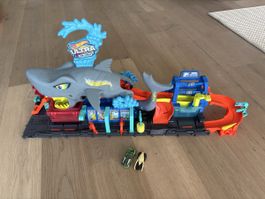 Hot Wheels Auto-Waschgarage Hai Spielset gebrauchter Zustand