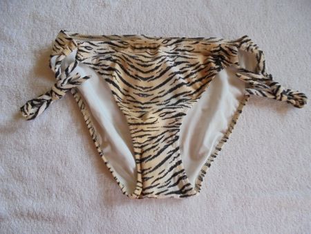 VICTORIA'S SECRET BIKINIHOSE, GRÖSSE M, NEU