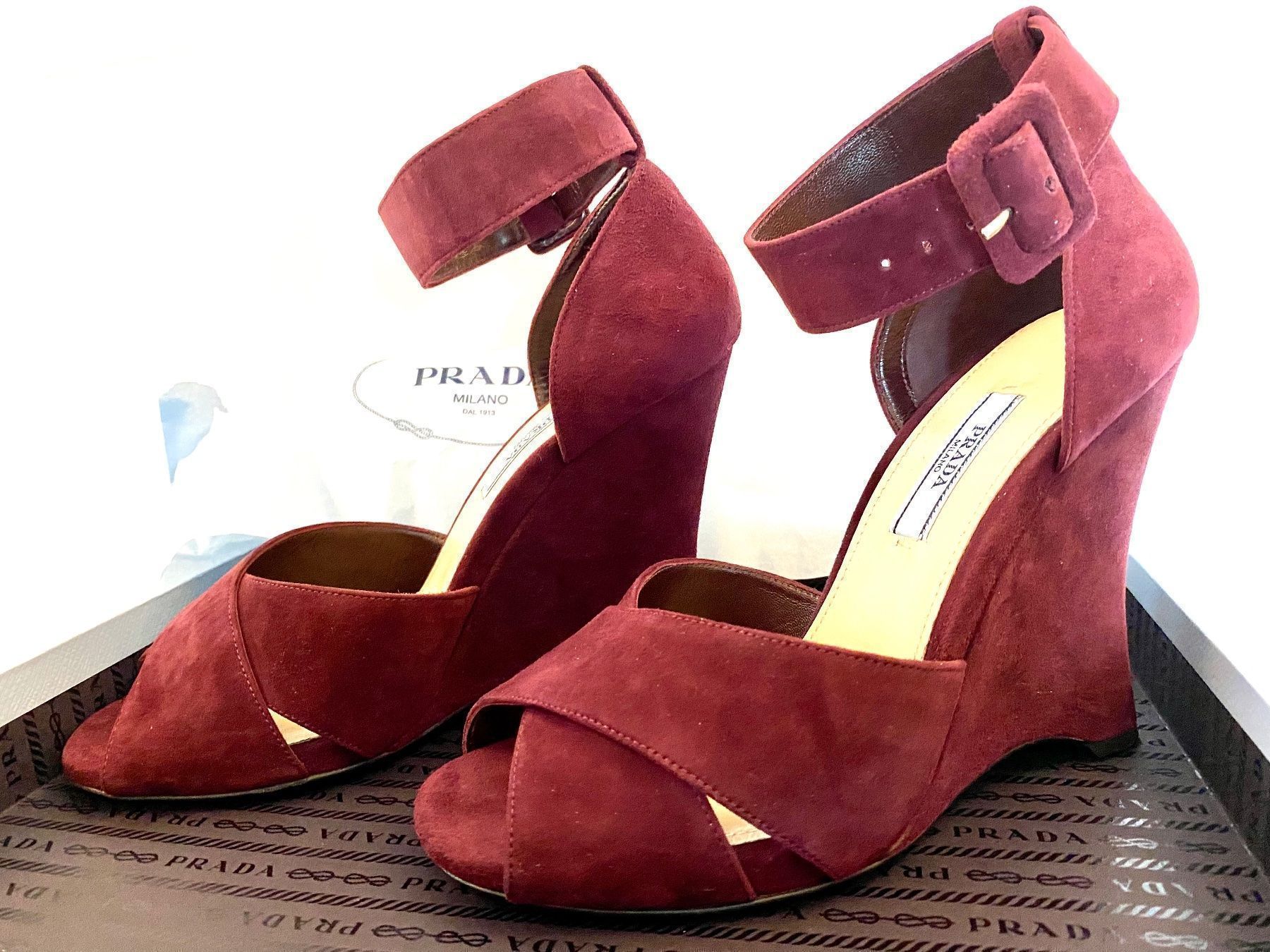 Prada Damenschuhe: Prada Pumps Brand New - 37 – Neu und originalverpackt aus Agno von Cosmogin1811