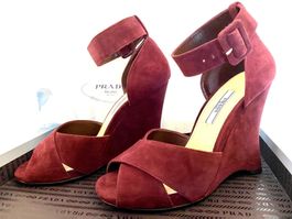Prada Pumps Brand New - 37