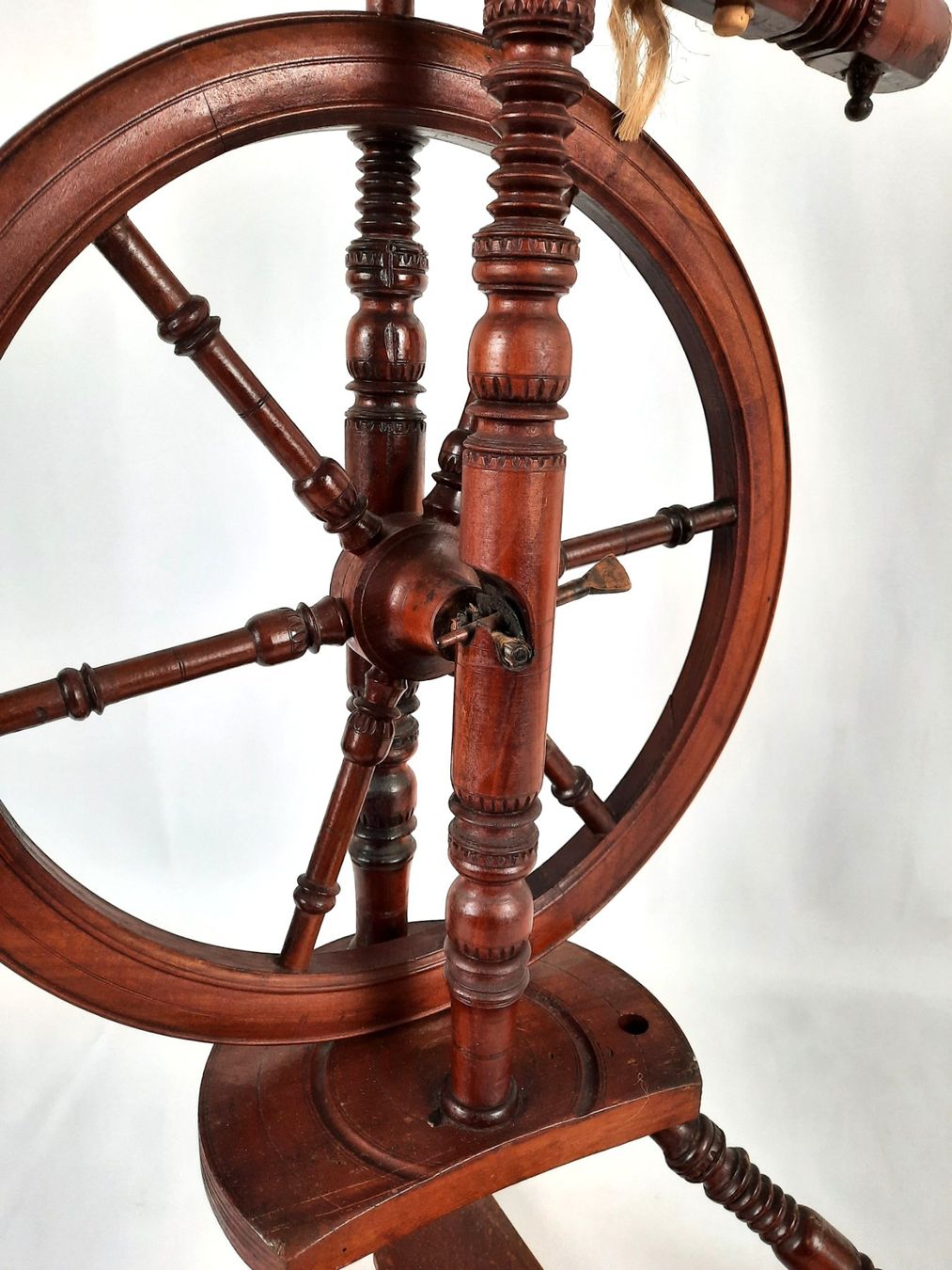 Ruote per filare: Spinnrad Antik – Usato da Beinwil am See venduto da Restwert_Beinwil 3