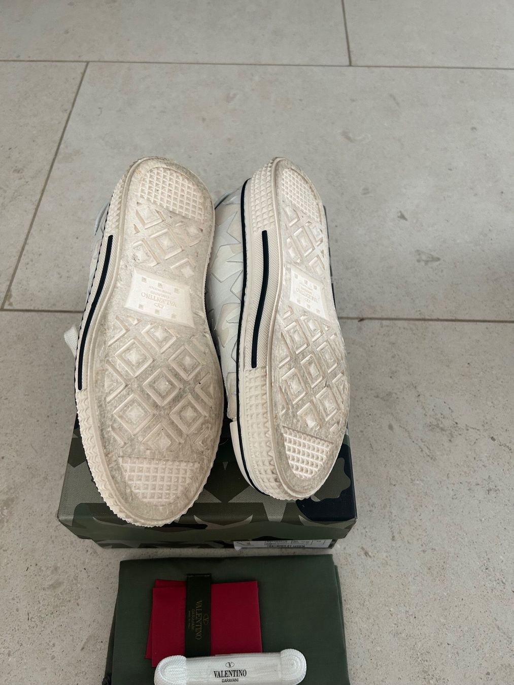 Valentino Chaussures femmes: Valentino Sneaker – D'occasion à Küsnacht par emch125 2