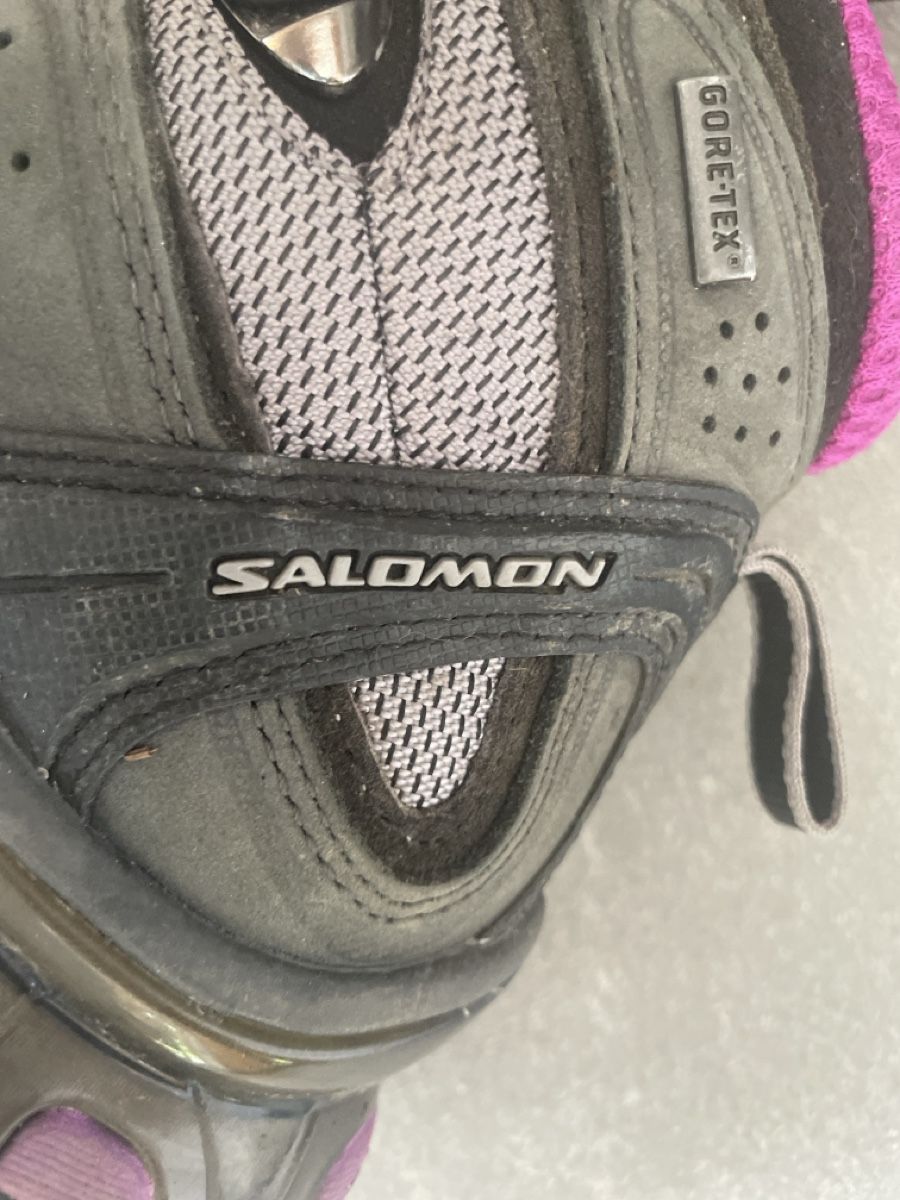 Salomon Scarpe da donna: Salomon Wanderschuhe Damen, Grösse 37 1/3 – Usato da Iseltwald venduto da Waldisch 3