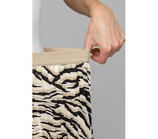 Gonne: ANNI FOR FRIENDS Faltenrock - Orginalpreis 100.- – Nuovo e nell'imballaggio originale da Zürich venduto da luxuryoutlet1 3