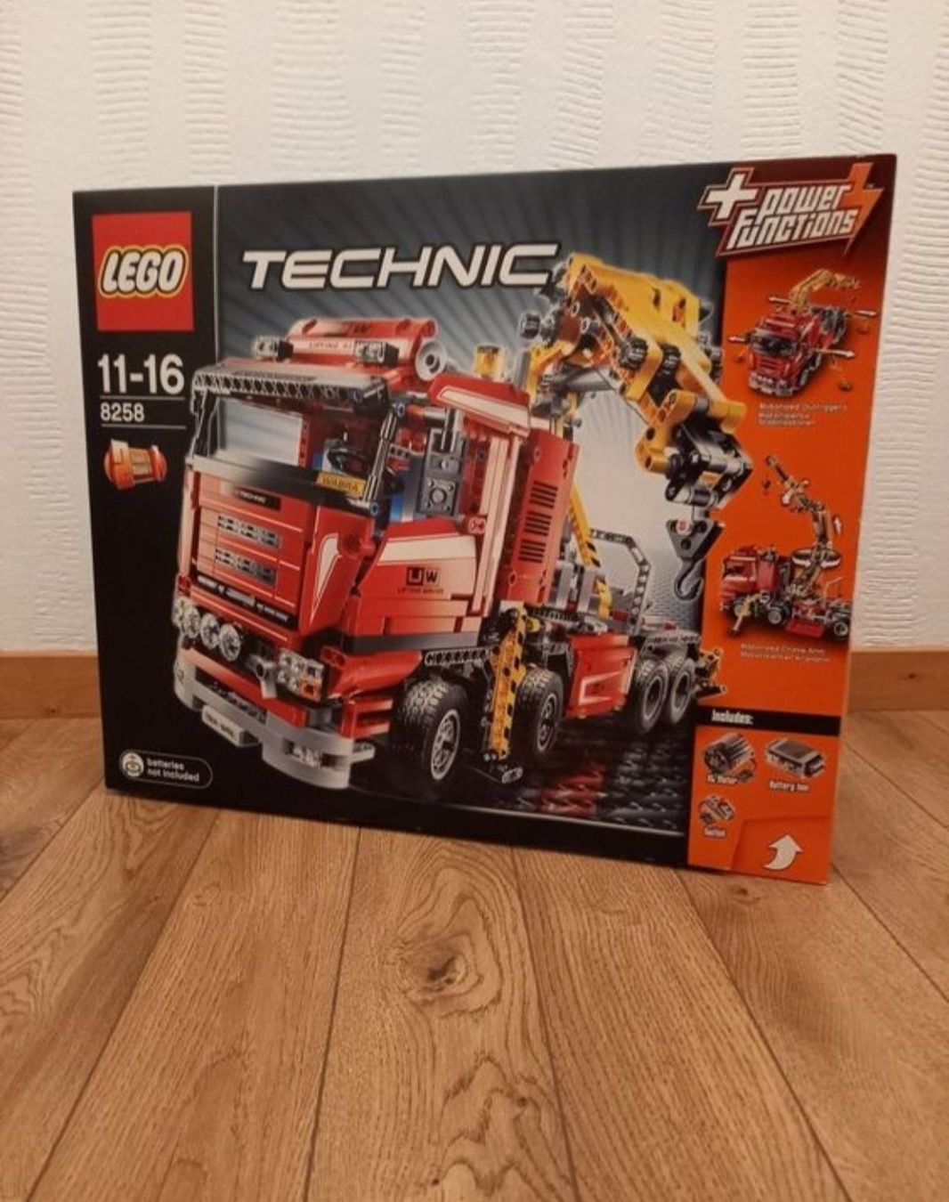 Lego Kit di costruzioni: Lego Technic 8258 noch Orginal verpackt – Nuovo e nell'imballaggio originale da Schachen LU venduto da Passagier959