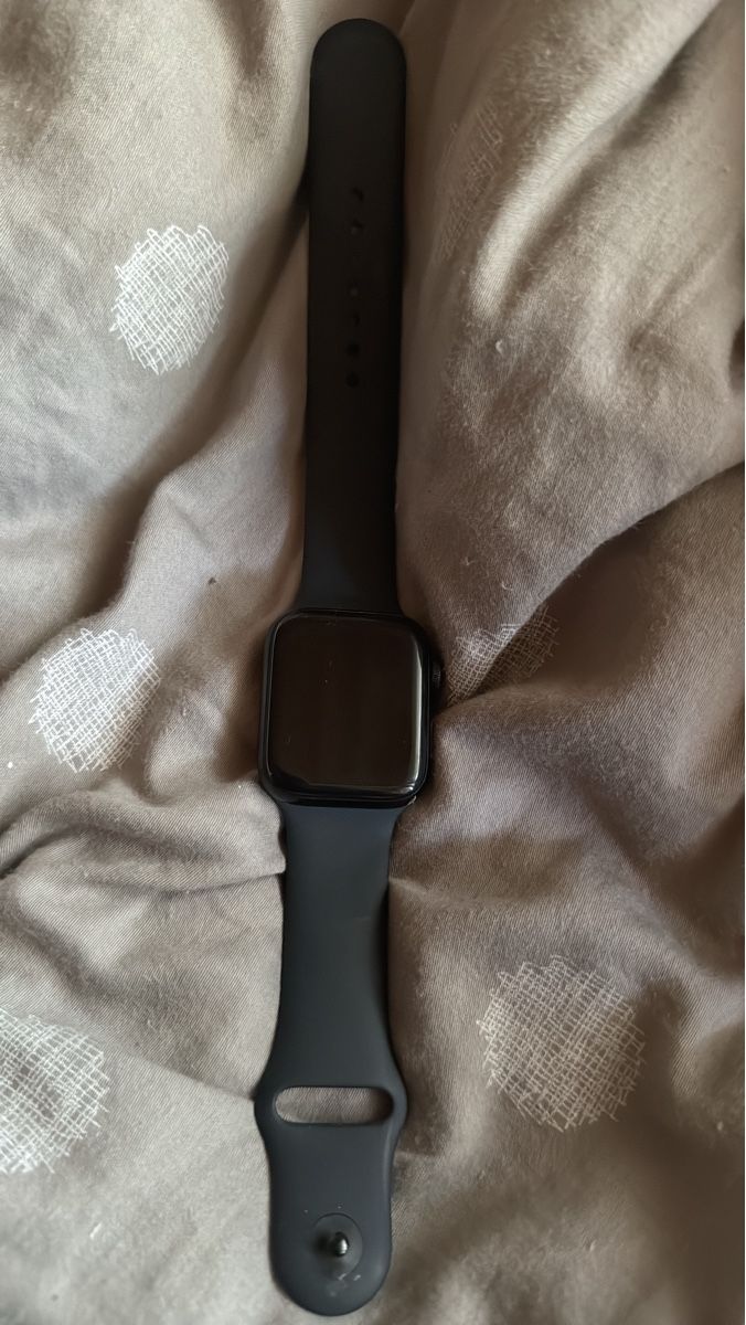 Apple Smartwatch: Smartwatch SE gen 2 schwarz – Gebraucht aus Langnau i.E. von diabolospace