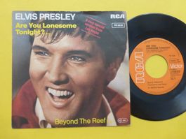 Elvis Presley – Are You Lonesome Tonight? / Beyond The Reef