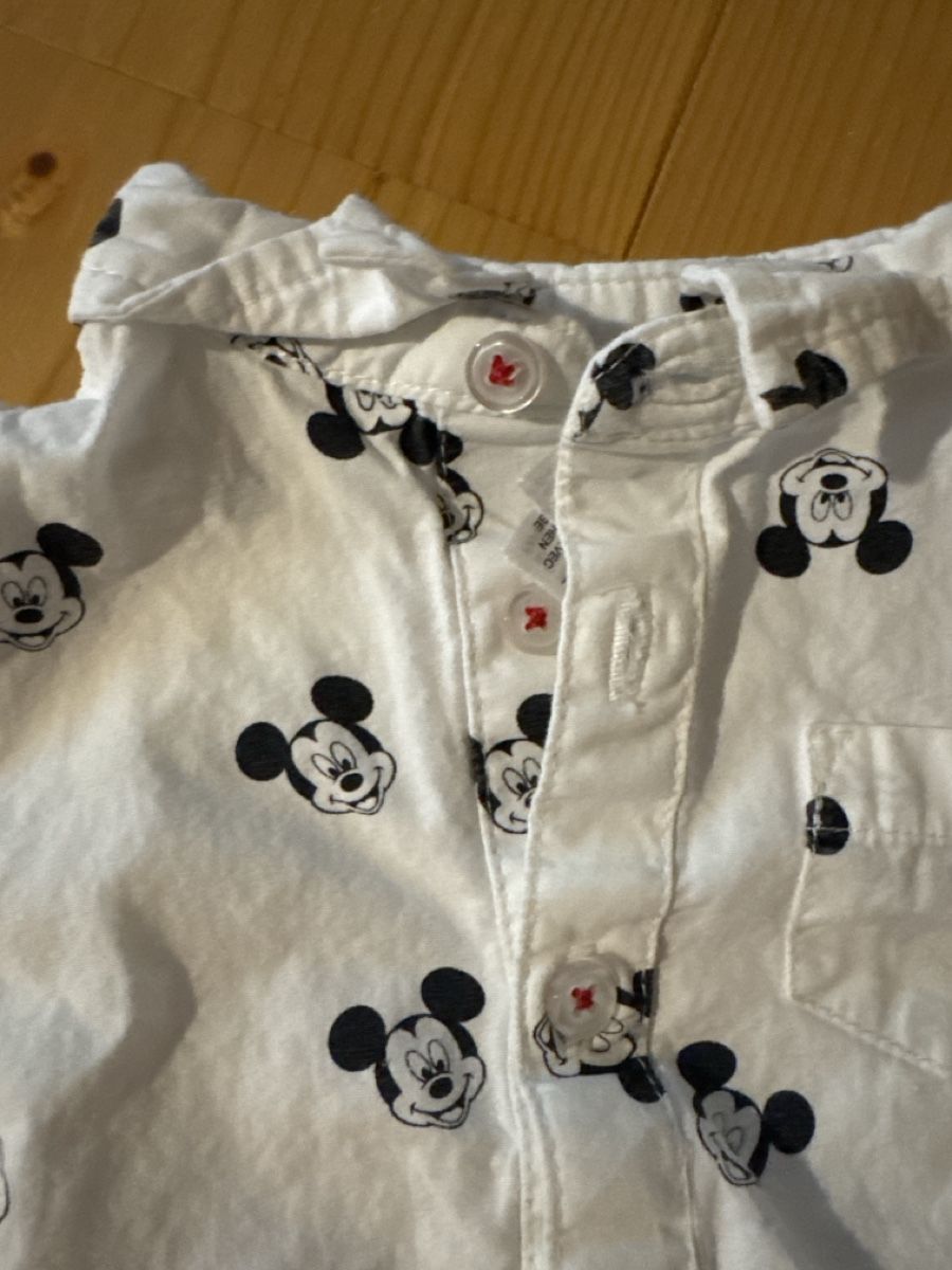 C&A Chemises, Tops & T-shirts: Mickey Maus Hemd Gr 62 – D'occasion à Baar par saelisilbaer 1