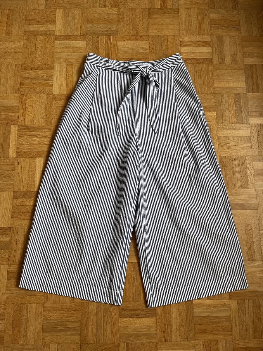 Tommy Hilfiger Pantalons: Culotte Tommy Hilfiger gestreift Gr. 38 – D'occasion à Zürich par Kleanthy 5