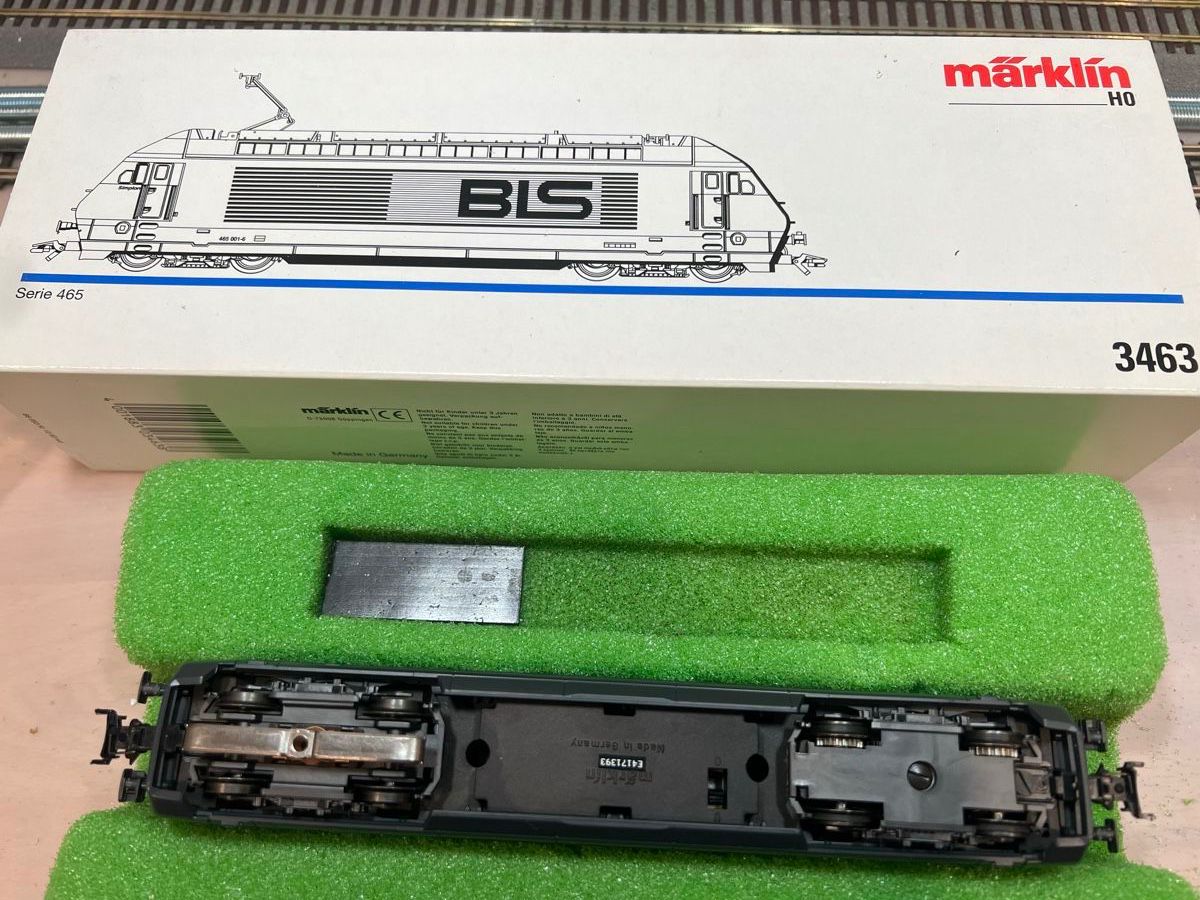 Märklin Modelleisenbahnen: Märklin BLS Lok 465 – Gebraucht aus Dübendorf von Troggy 5