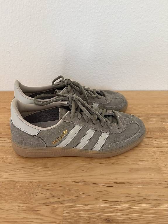 Damenschuhe: Adidas Handball Spezial – Neu und originalverpackt aus Baden von sel_9jl5