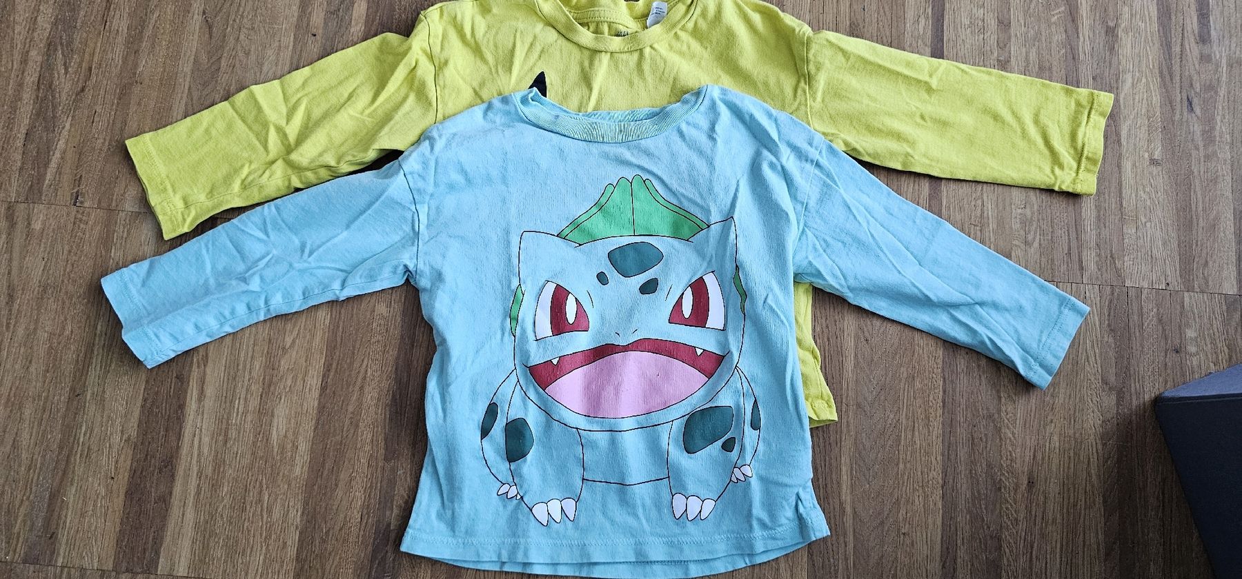 H&M Lotti & Set di vestiti: Kleiderpaket Pokemon Gr 92 – Usato da Zürich venduto da pri_9hkk 2