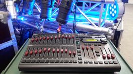 Lichtpult 24 Kanal DMX und Analog