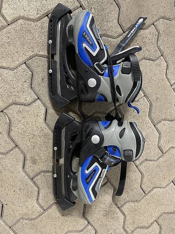 Schlittschuhe: Schlittschuhe Kinder 34-36 – Gebraucht aus Uster von riskaj