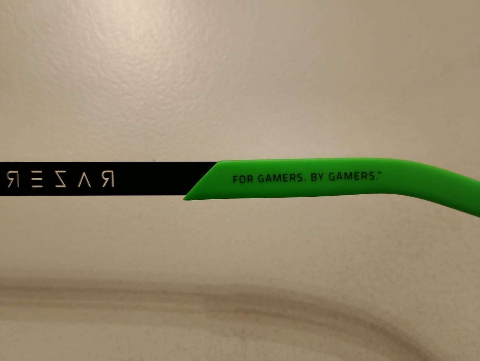 Razer Occhiali & Lenti: Blaulichtbrille/Computerbrille von Razer – Usato da Ehrendingen venduto da 2Guagua2 3