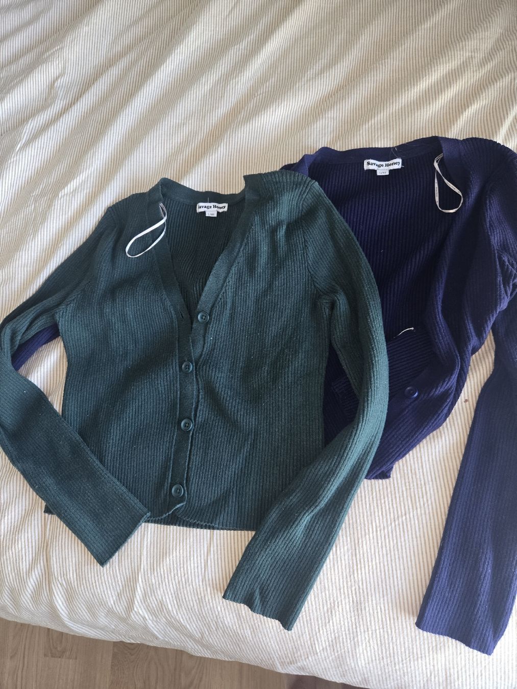 Maglioni & Felpe: Cardigans vert et bleu marine occasion – Usato da Worben venduto da ena_gmz9 1