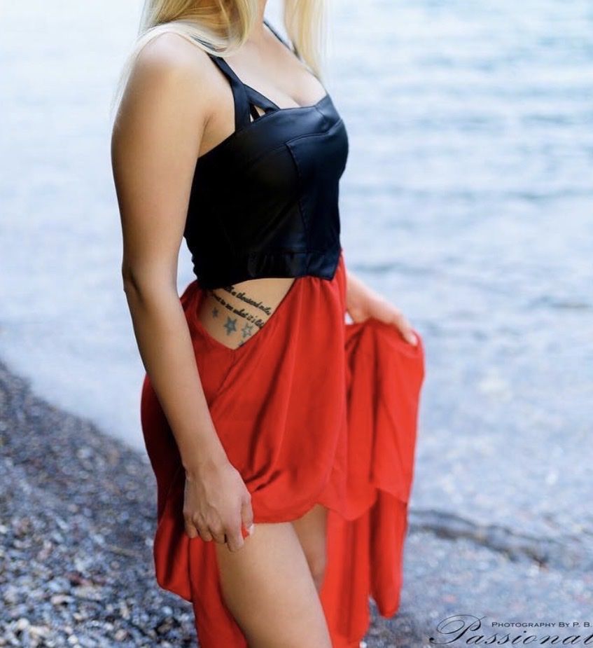 Vestiti: Wunderschönes Kleid rot / schwarz Kunstleder Gr. S – Usato da Wittenbach venduto da Apicel