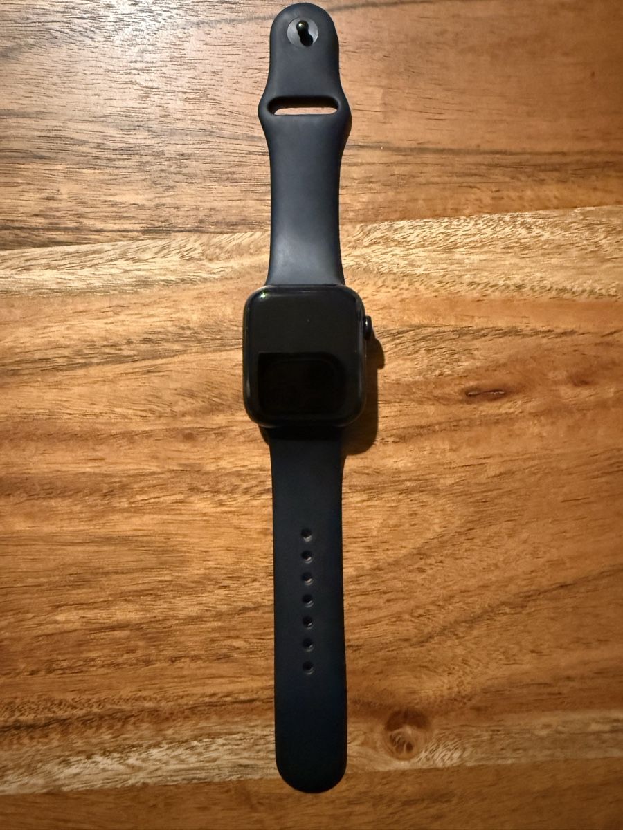 Uhren: Apple Watch 4 stainless steel – Gebraucht aus Winterthur von djt_8w2x