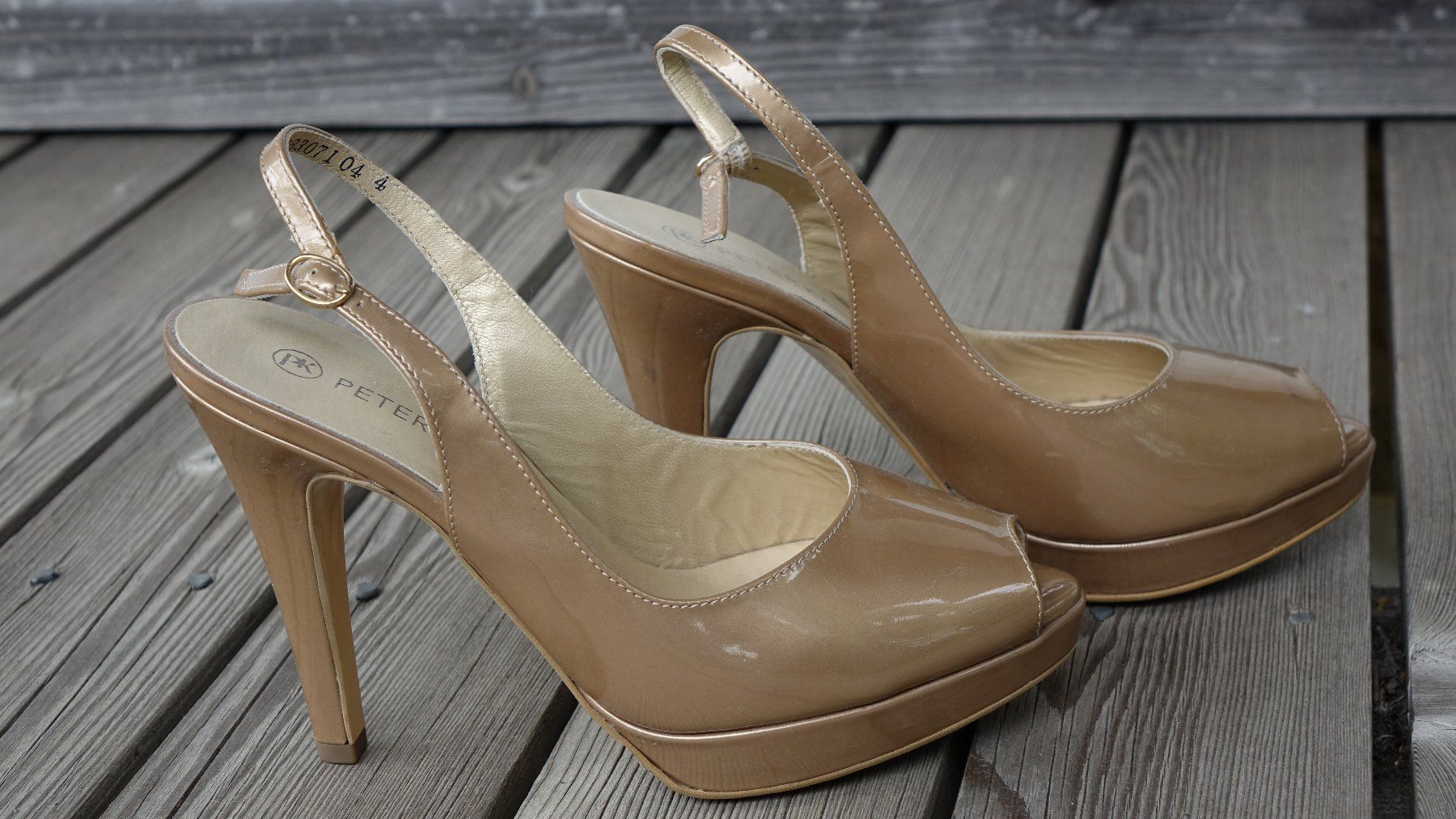 Kaiser Damenschuhe: Goldenfarbige Schuhe von Peter Kaiser – Neu (gemäss Beschreibung) aus Ellikon a d Thur von Solei7 2