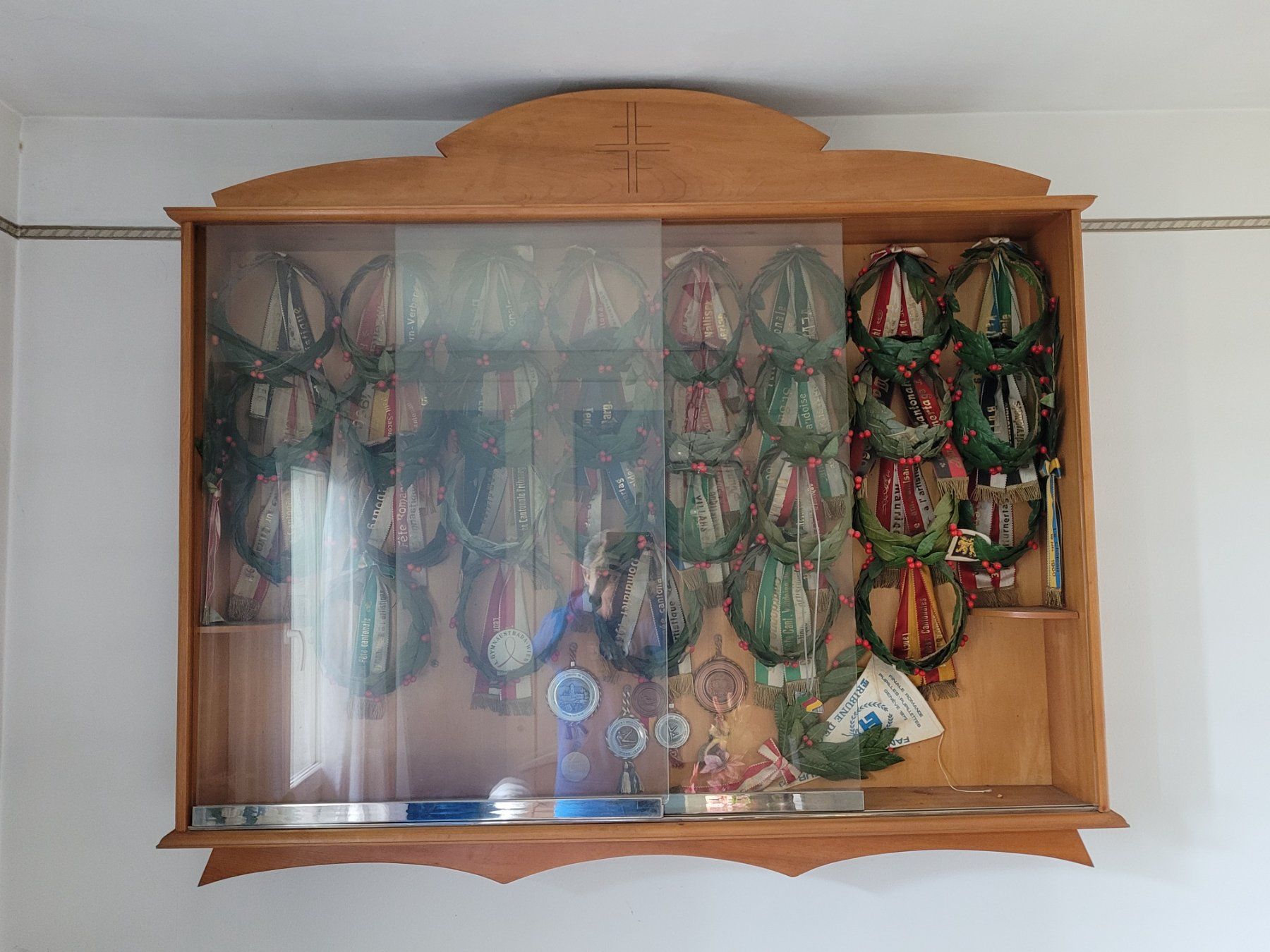 Vetrine: Vitrine bois et verre – Usato da Epalinges venduto da ormiga 3