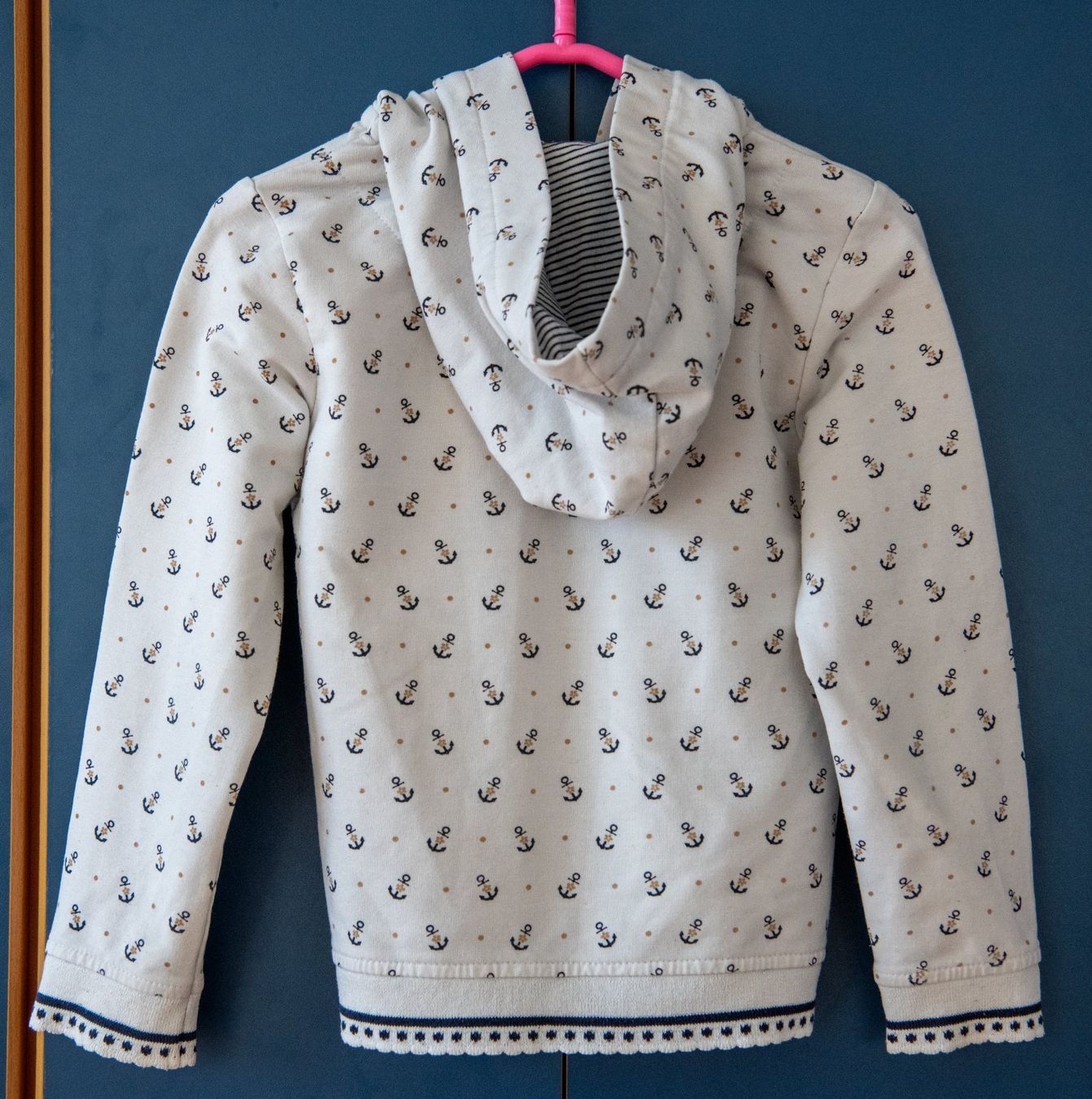 Mayoral Pullover & Sweatshirts: Hoodie von Mayoral, Gr. 110 – Gebraucht aus Meilen von luca70 1