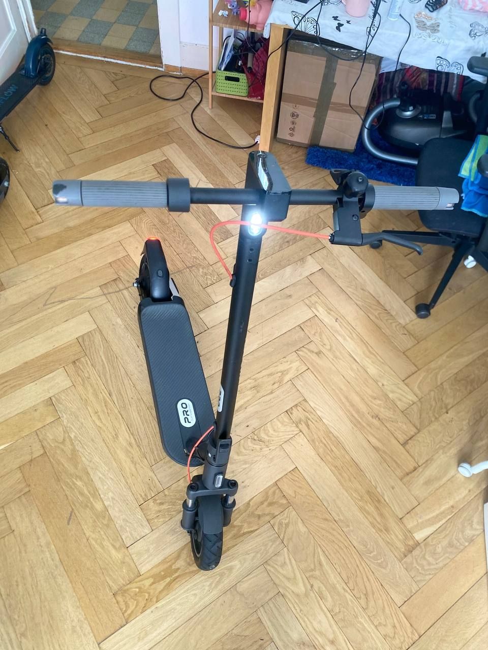 Scooter: trottinette électrique  – Usato da Lausanne venduto da nii_q8nl 4